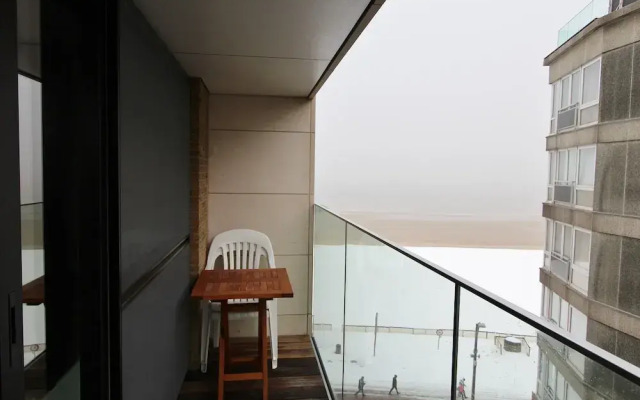 Studio in Het Zoute With Side Sea View