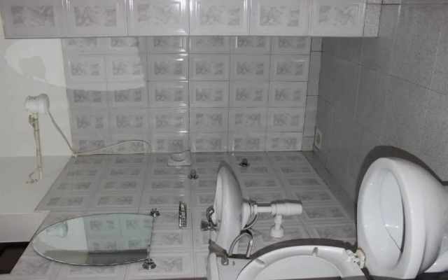 Sky Hotel International