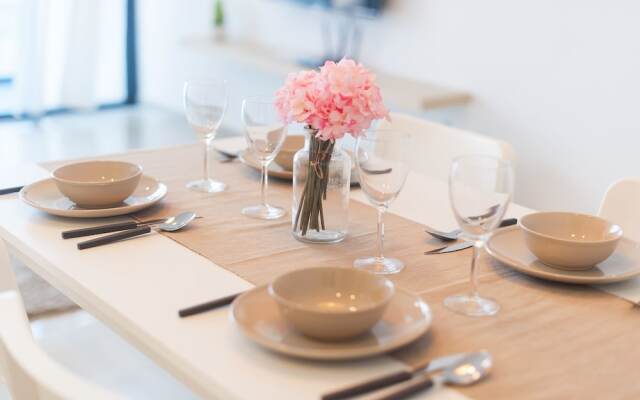 Atlantis Residence by Stayshare Homes