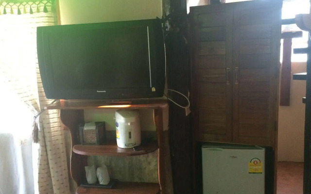 Phawengkham Resort and Restaurant