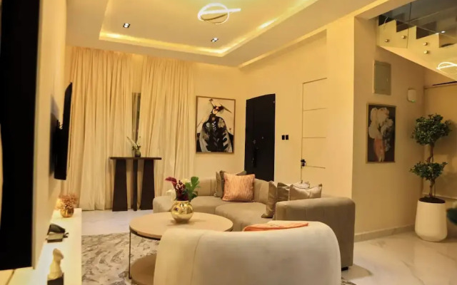 George Residence Parkview