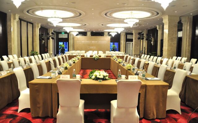 Royal Grace Hotel Optics Valley Wuhan