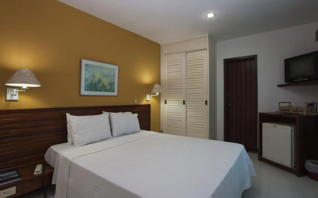 Colonna Galapagos Garden