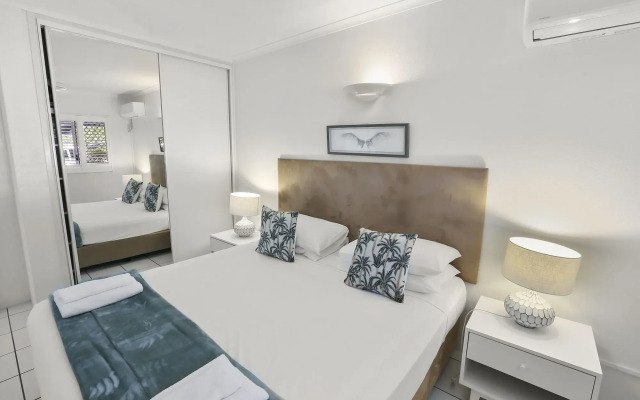 Agincourt Beachfront Apartments