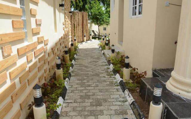 Springs Resorts Sparadise Suites
