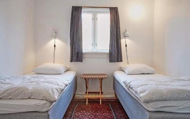 Two-Bedroom Holiday home in Svaneke 5