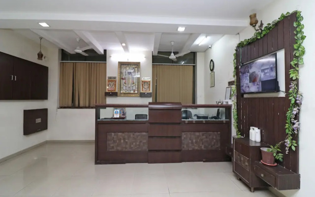 OYO 22872 Hotel Shivam Fort View