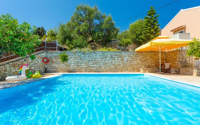 Dolphin Villa 1