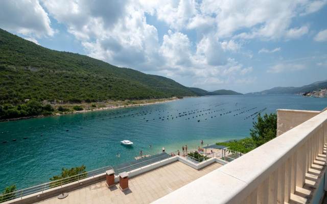 Villa Nada