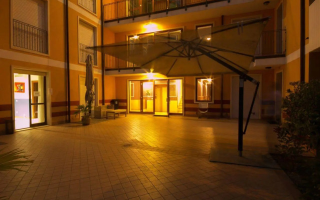 Residence Garda Palace