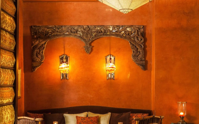 Hotel Plaza Athenee