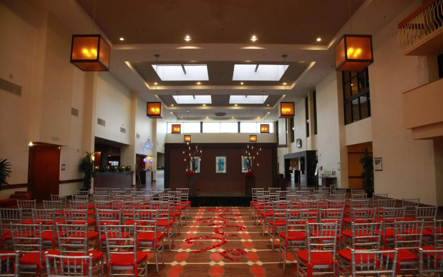 Ontario Airport Hotel & Conference Center