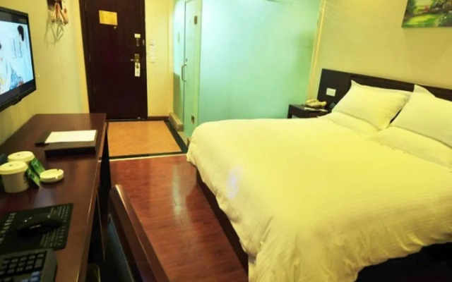 GreenTree Inn Kunming Chenggong University City HSR Station Shilin Street Express Hotel