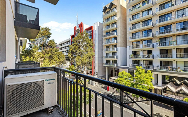Stunning 1bdr Paradise - Gym Pool