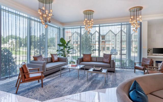 Cambria Hotel Waco Univ Riverfront