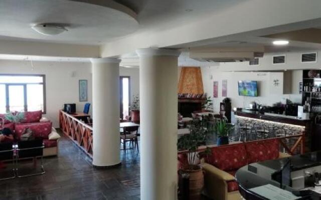 Aparthotel 4 Stars Koutsounari