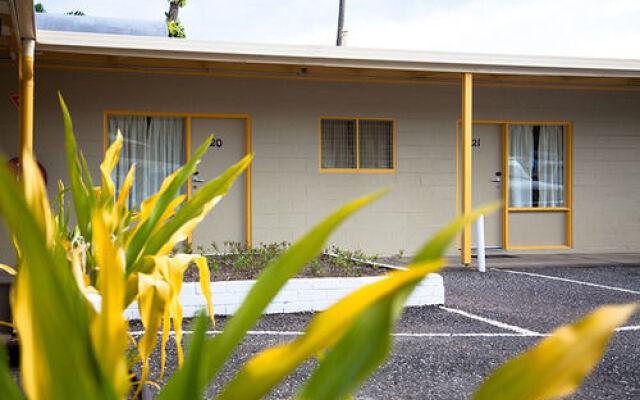 Huon Gulf Hotel