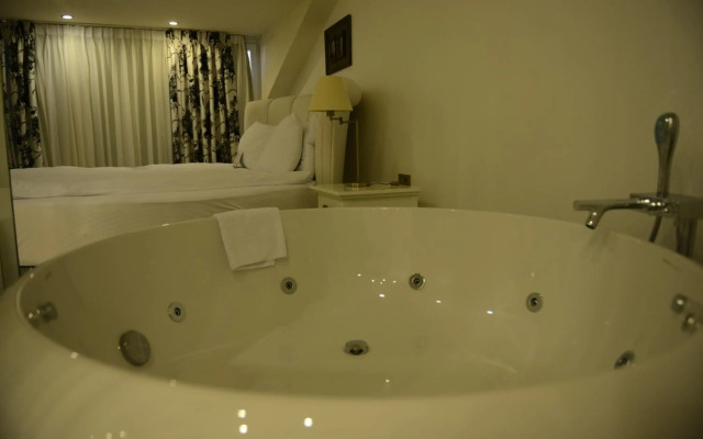 Adana Plaza Otel