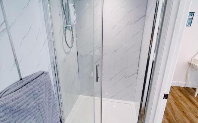 Prosper House Apartment 4