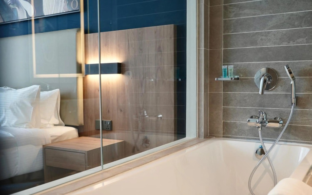 Opero Hotel Southkey