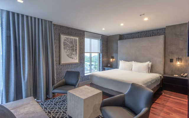 DoubleTree by Hilton Asheville Downtown