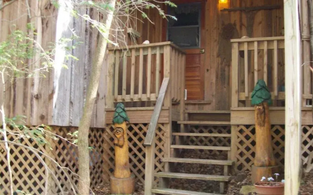 Garden of Eden Cabins