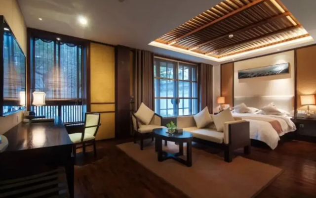 Xitang Yanyu Jiangnan Jinglan Hotel