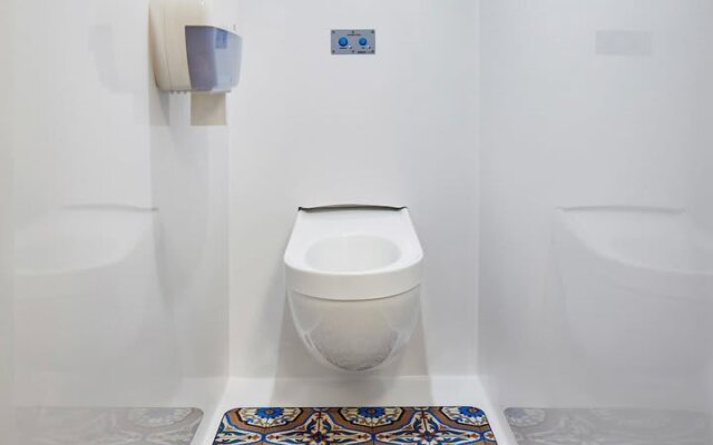 hotelF1 Geneve Ferney Airport