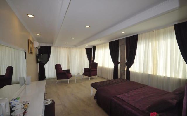 Assos Park Hotel