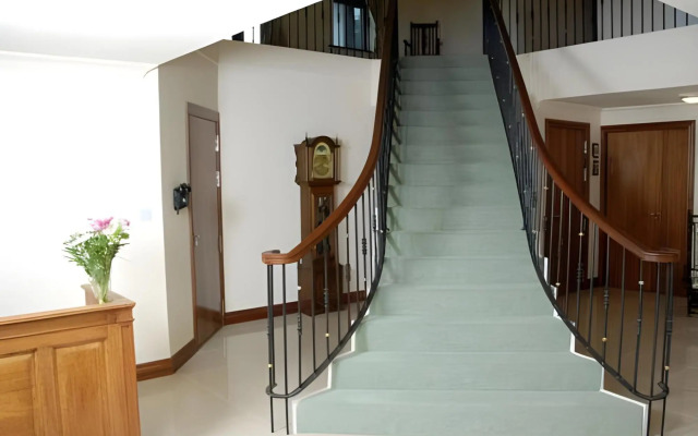 All The Twos B&B Clifden