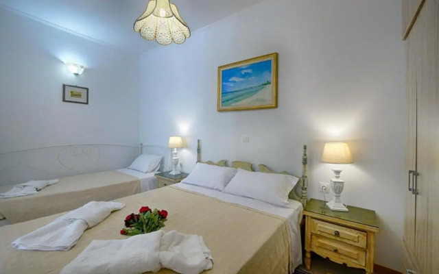 Feakia apartment 1