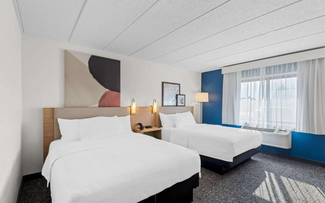 Spark by Hilton Cedar Falls