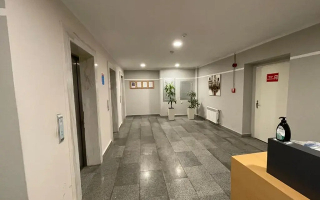 Azure Residence Studio