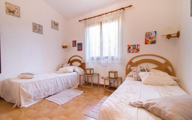 35100d01 - Av. Touroperador Vingresor 27, Apto 9