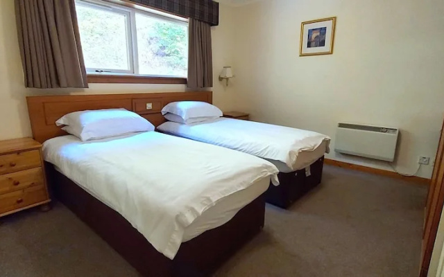 Loch Rannoch Highland Club Otter Lodge 08