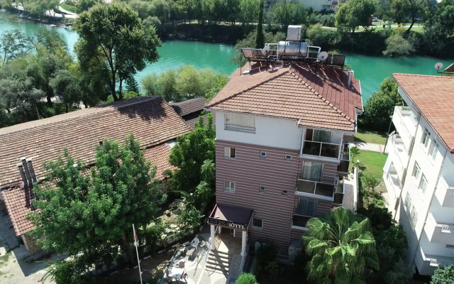 River Boutique Hotel