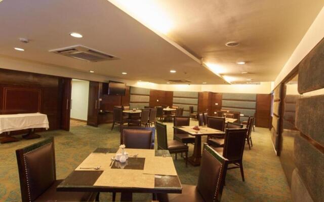 Gis Select Banjara Hills