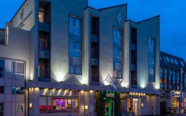 hotelImage