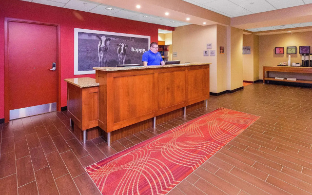 Hampton Inn Waynesburg