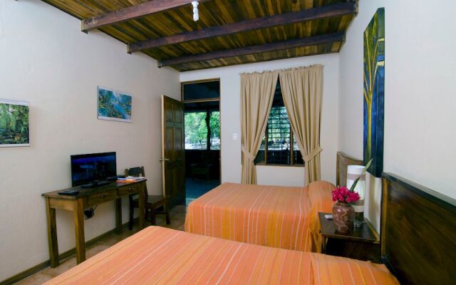 Rancho Curubande Lodge