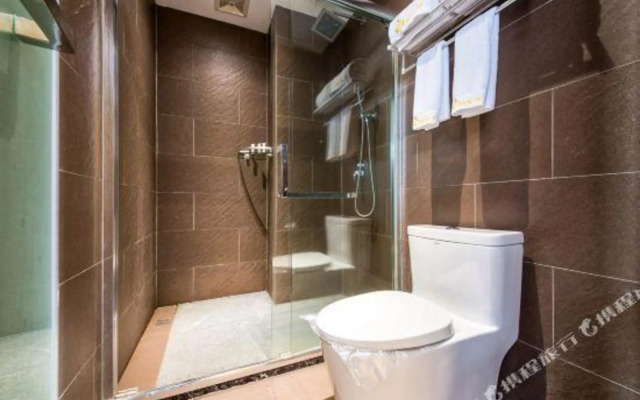 Yueming Xiaoyuan Hostel