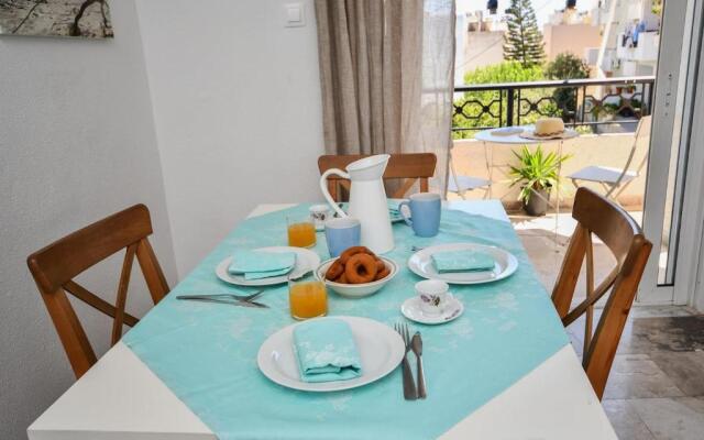Central flat, 300m from the beach