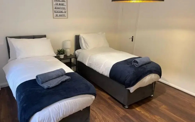 Melville Road Apartment - Birmingham City Centre