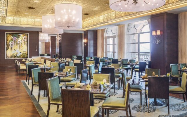 The Castle Hotel, a Luxury Collection Hotel, Dalian
