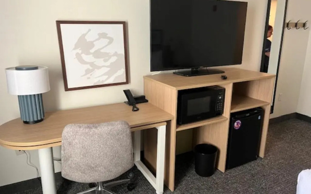 Best Western Legacy Inn & Suites