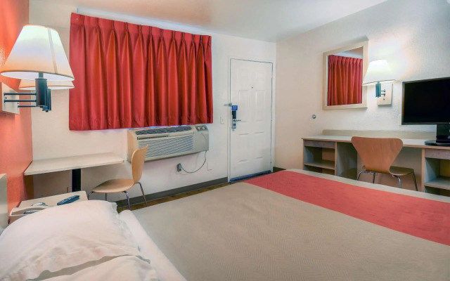 Motel 6 Chino, CA - Los Angeles Area