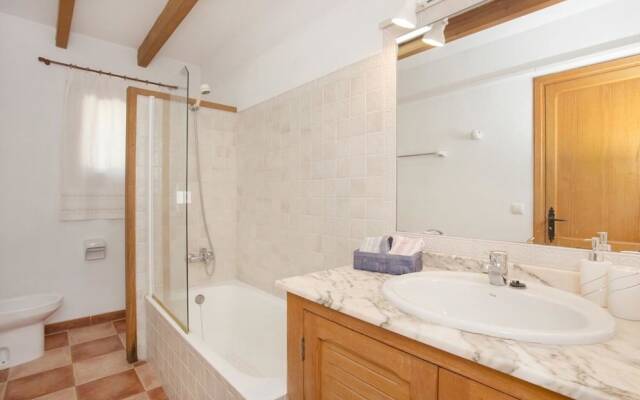 Villa - 3 Bedrooms with Pool and WiFi - 103240