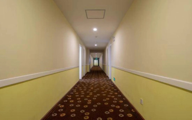 Homeinn Hotel (Yantai Economic Development Zone Taishan Road Jinshatan International Seaside Bathing Beach)