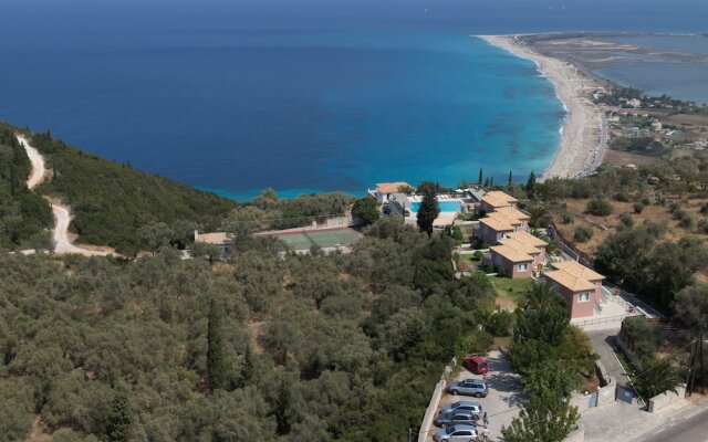 Mira Resort