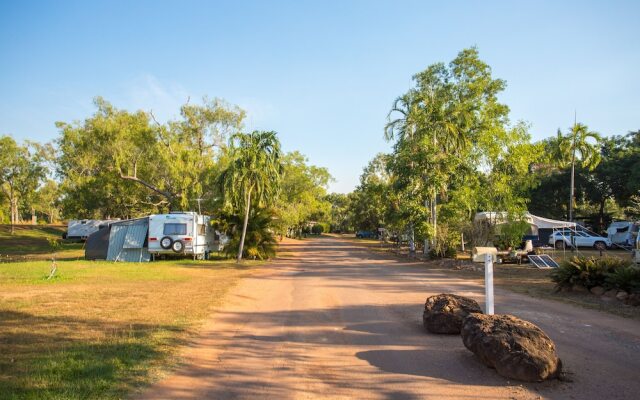 AAOK Lakes Resort & Caravan Park